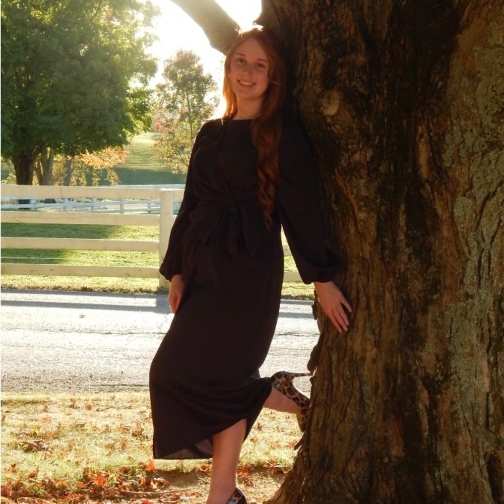 Meet your Posher, Hannah